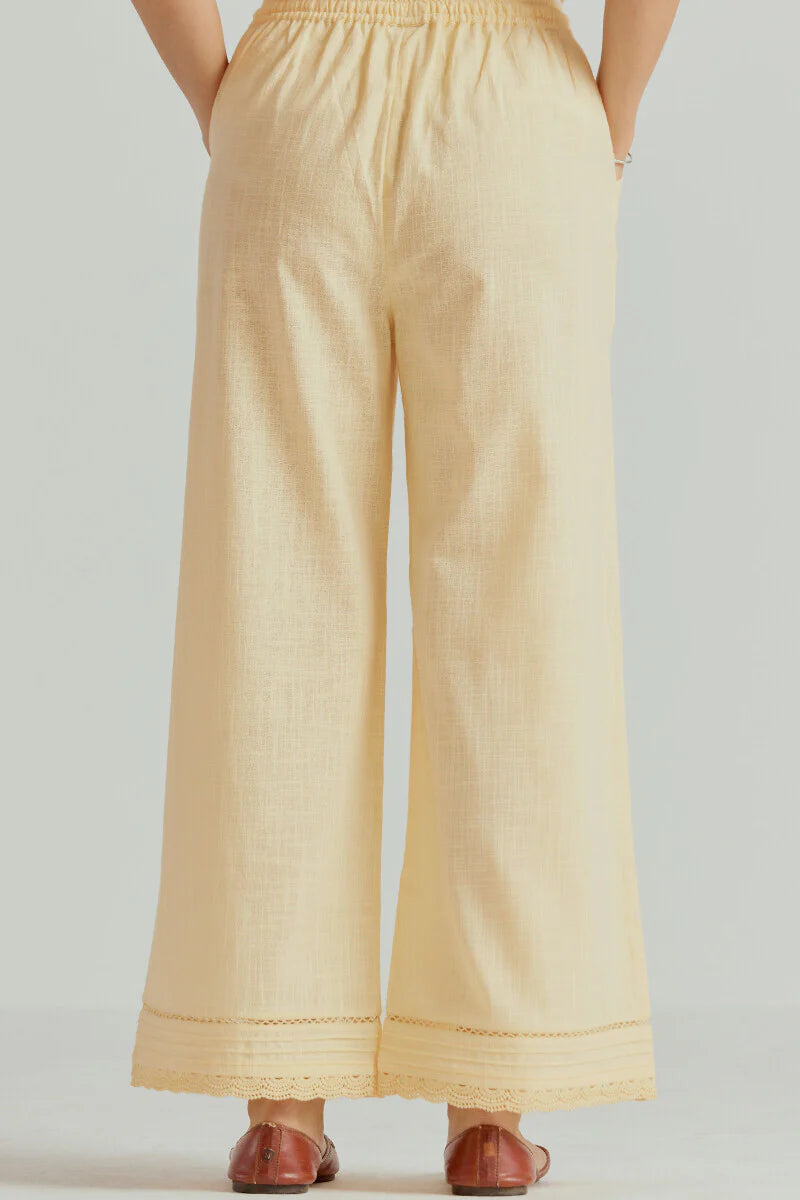 Surplus: Roza Sehreen Cream Farsi