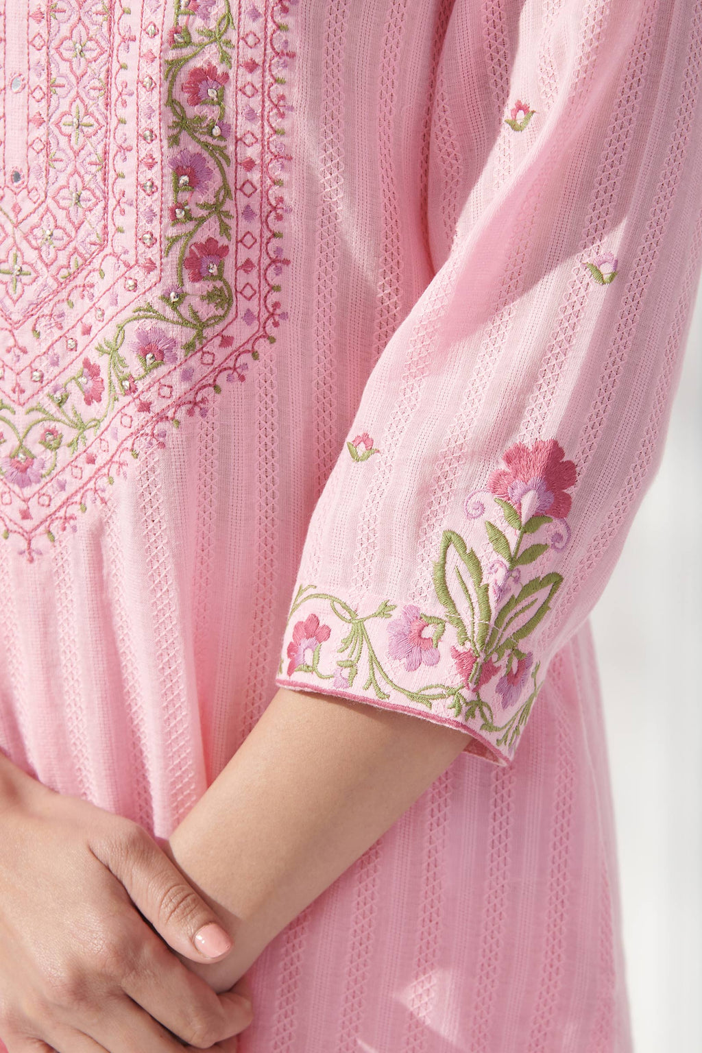 Mehraab Rozinah Pink Kurta
