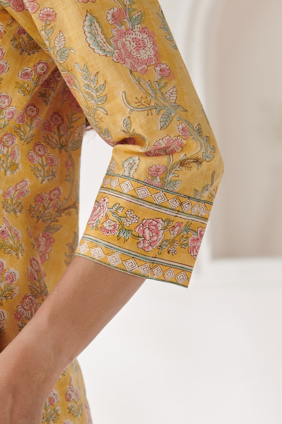 Gulshan Bagh Fizah Yellow Sanganeri Kurta