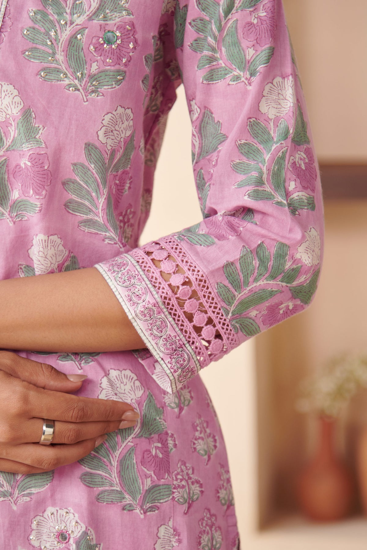 Gulbarg Saira Sanganeri Kurta