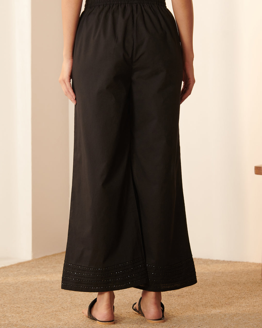 Roza Inaya Black Farsi