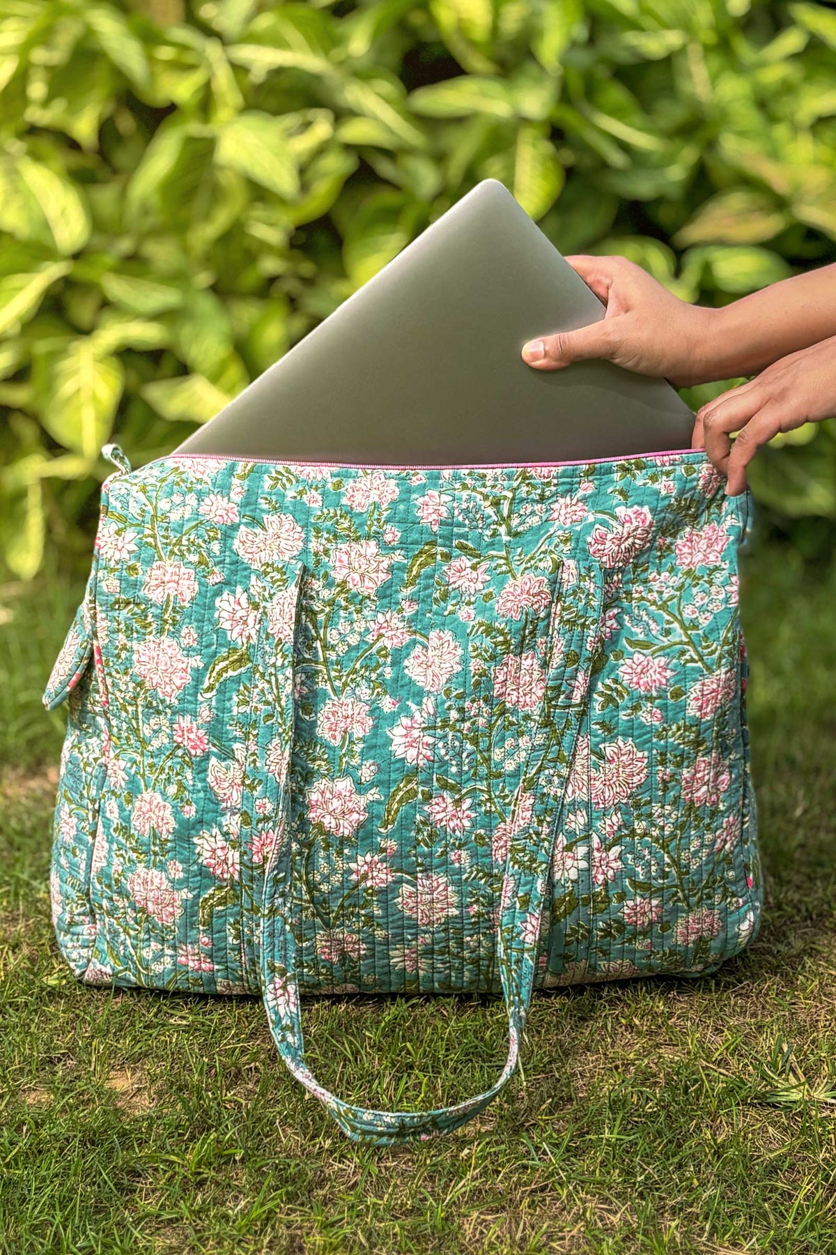Roza Zehan Holdall Bag