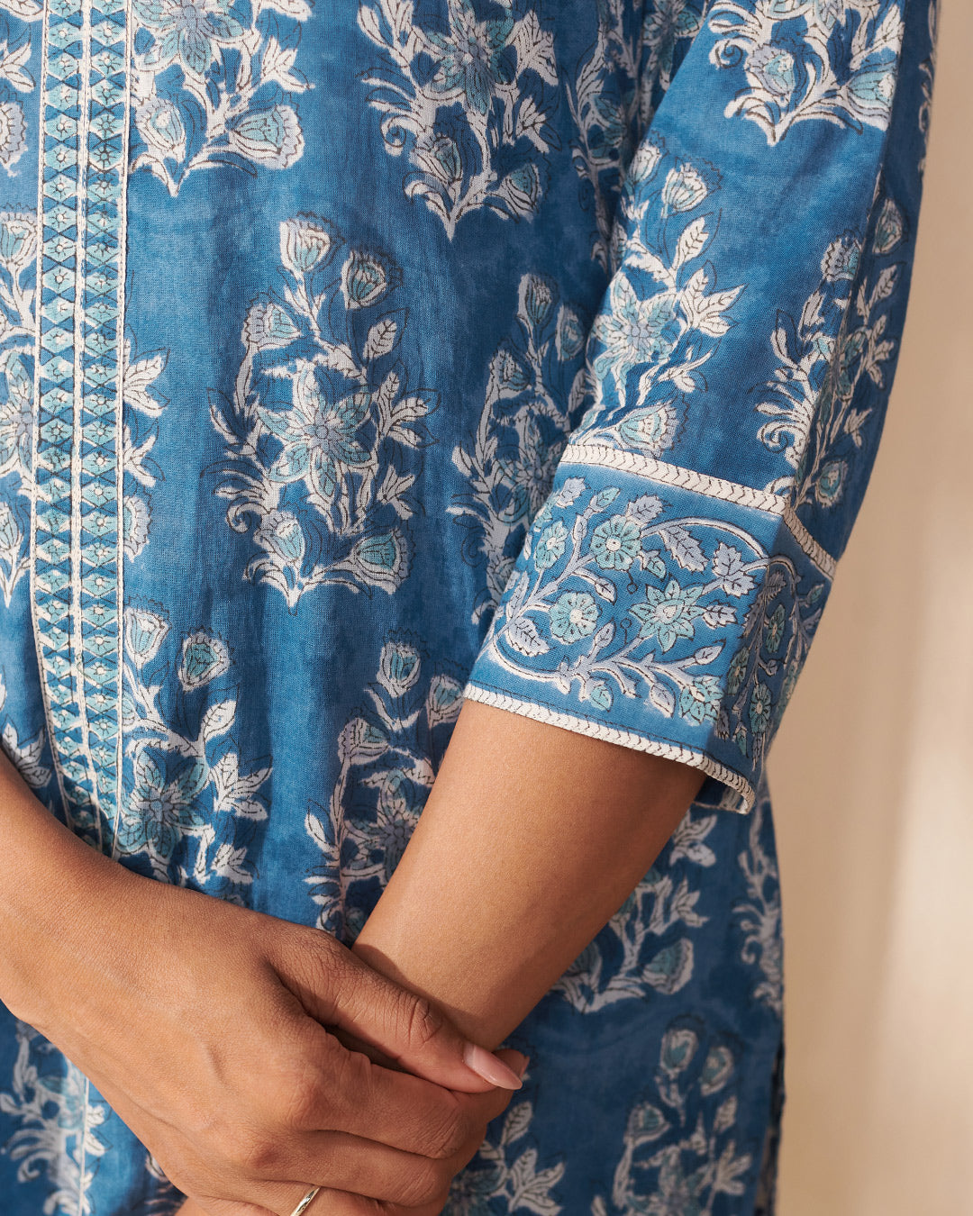 Surplus: Mehreen Faraz Sanganeri Kurta