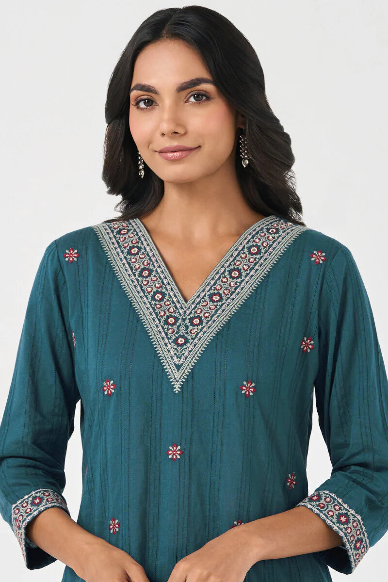 Surplus: Mehraab Ishrat Kurta