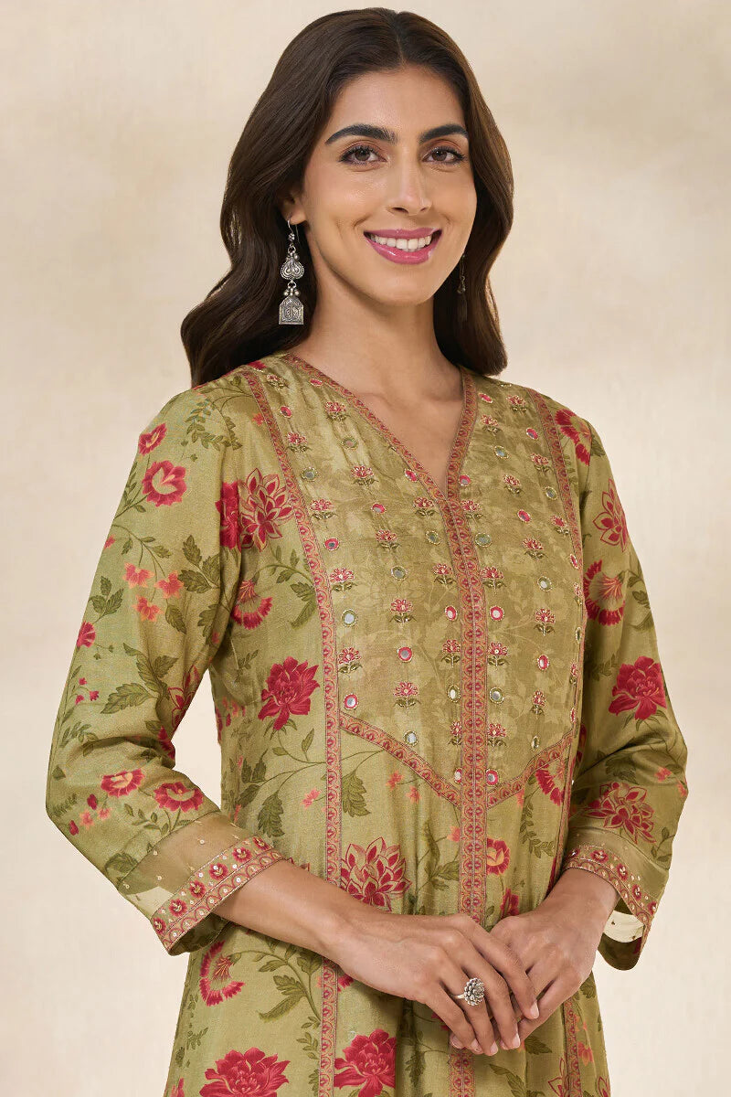 Surplus: Mehrunissa Zehna Kurta