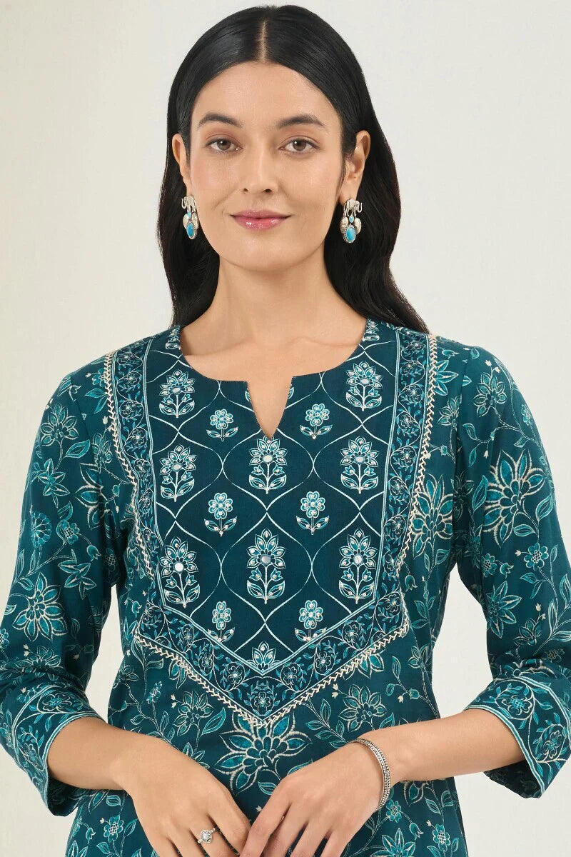 Surplus: Laylah Aafiya Kurta