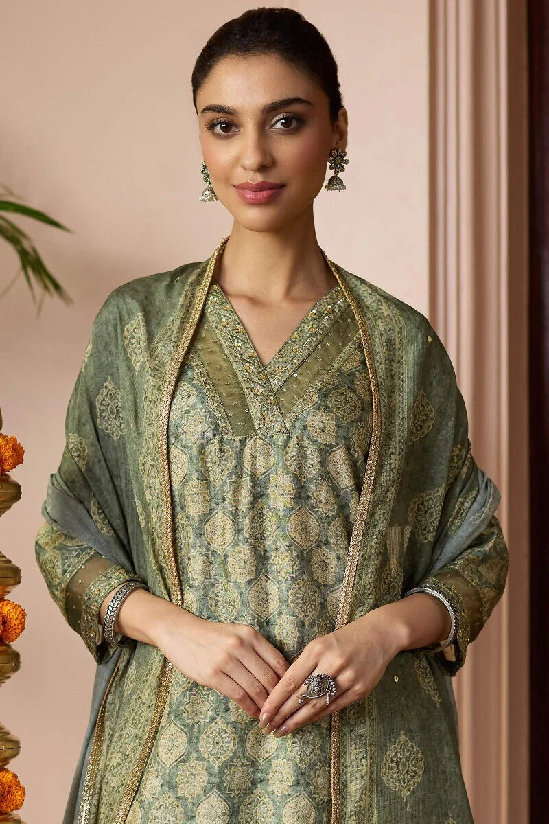 Surplus: Mehrunissa Feriha Kurta