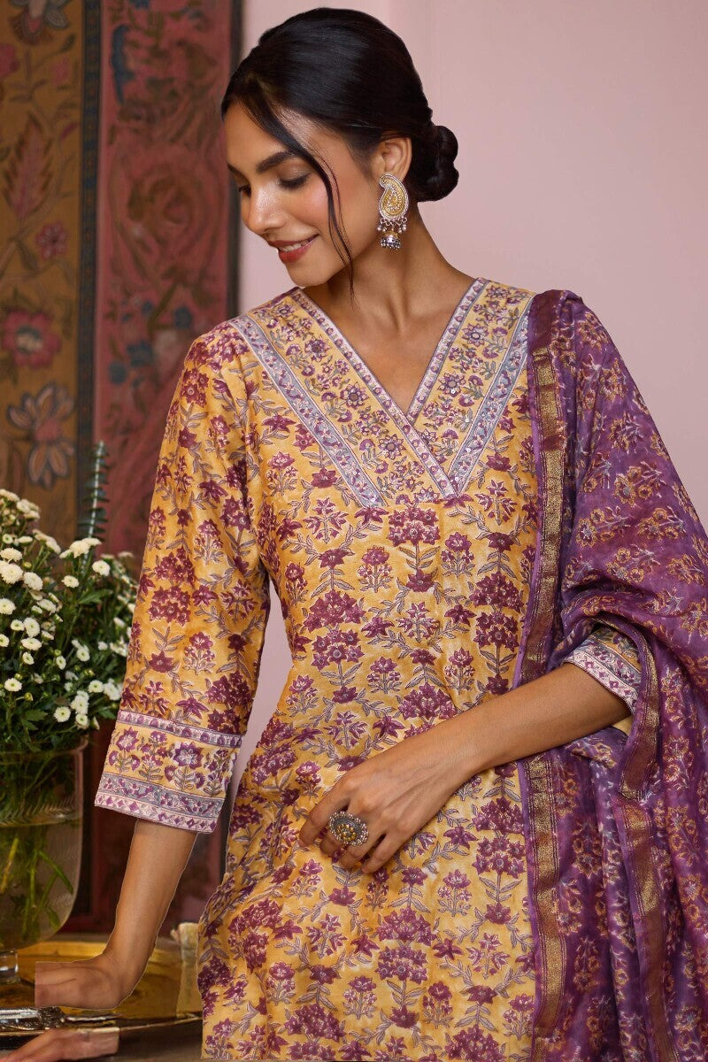 Mehrunissa Suneera Sanganeri Kurta