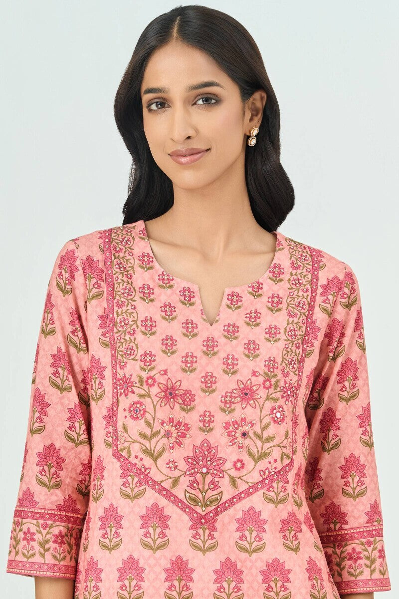 Meher Mahira Kurta