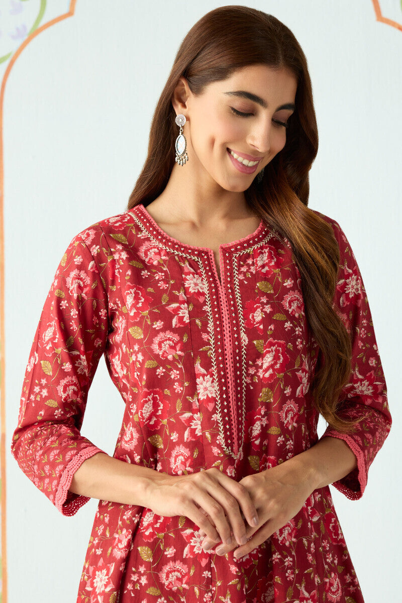 Gauhar Farzana Kurta