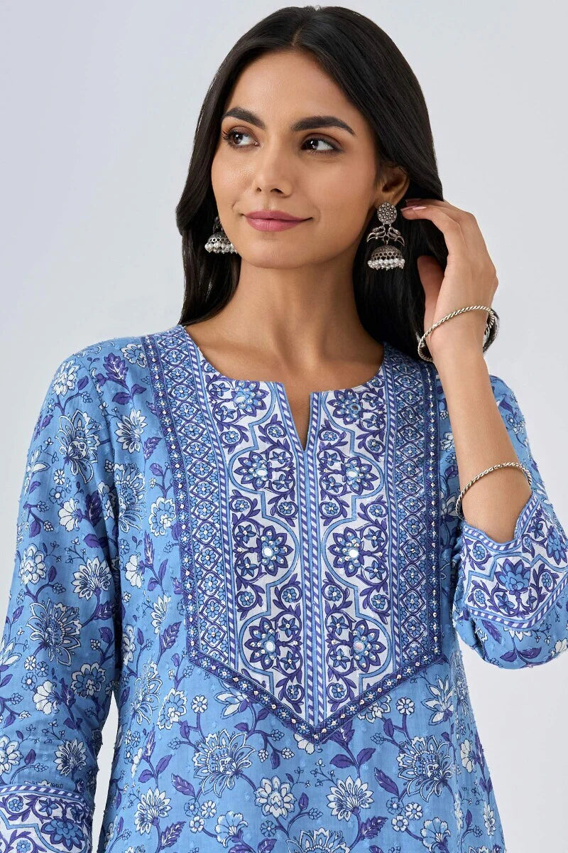 Surplus: Neelofar Mahira Sanganeri Kurta