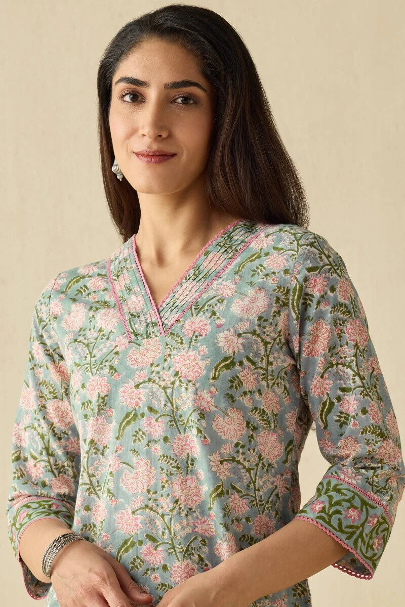 Surplus: Nazm Rehmat Sanganeri Kurta