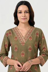 Surplus: Meher Samreen Kurta