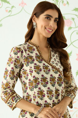 Gauhar Zahira Sanganeri Kurta