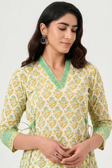 Roz Meher Aiza Kurta
