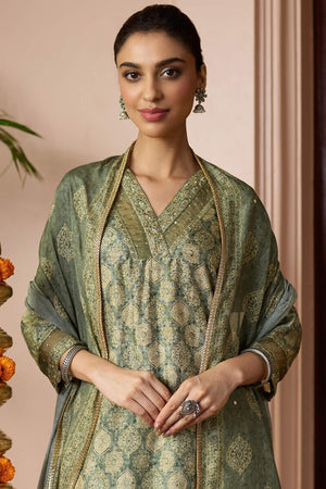 Mehrunissa Feriha Kurta