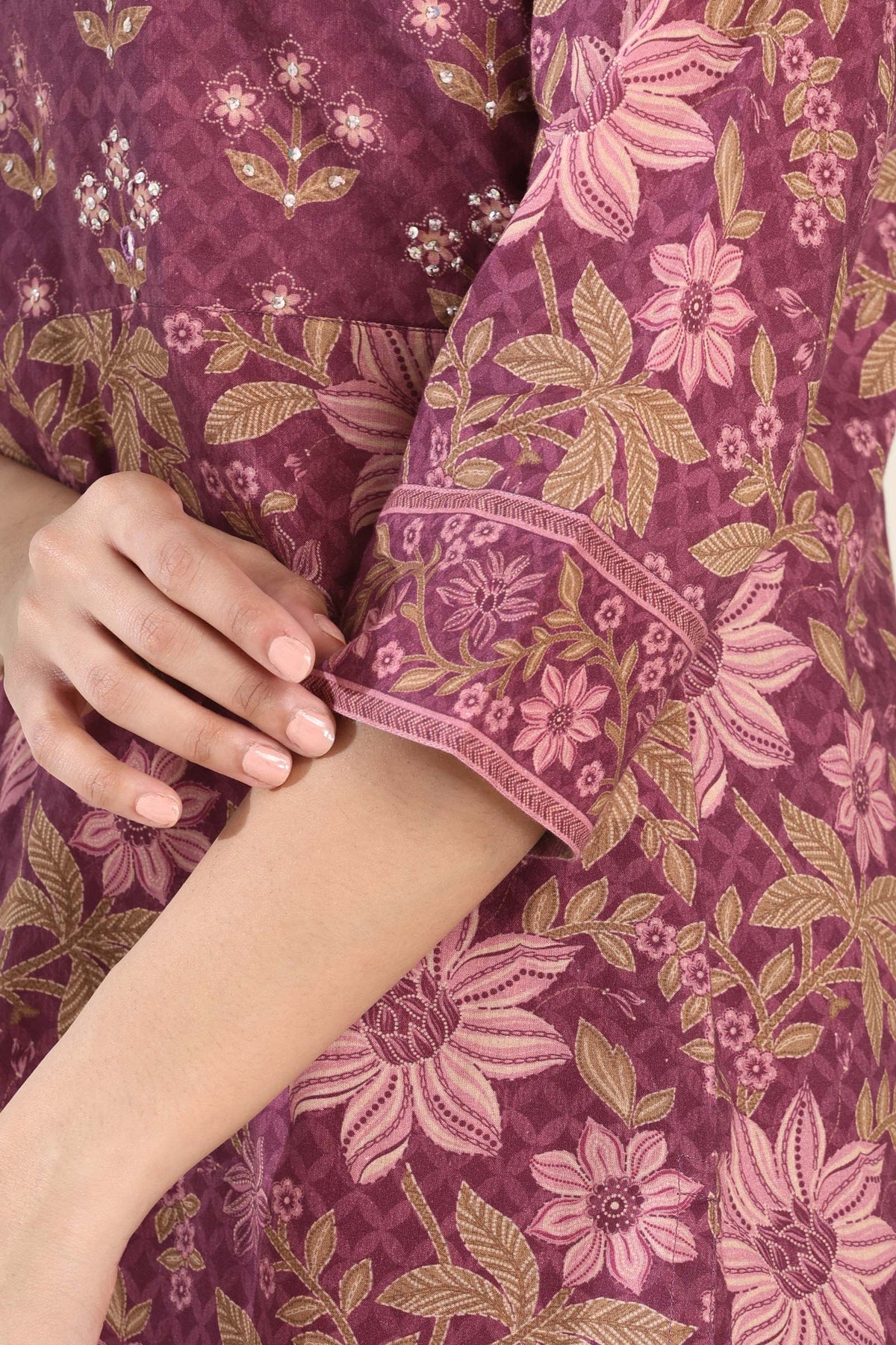 Surplus: Roz Meher Faiza Kurta