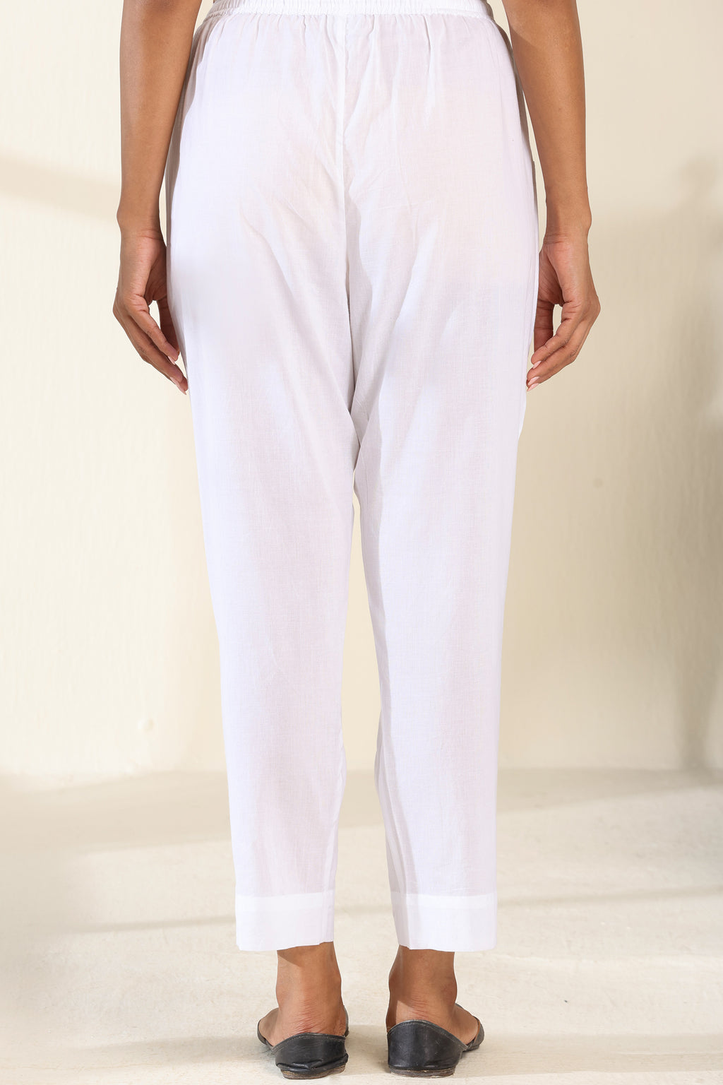Gulbarg Rumaisa Narrow Pants