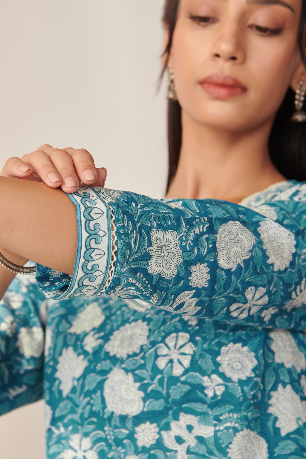 Gauhar Sania Sanganeri Kurta