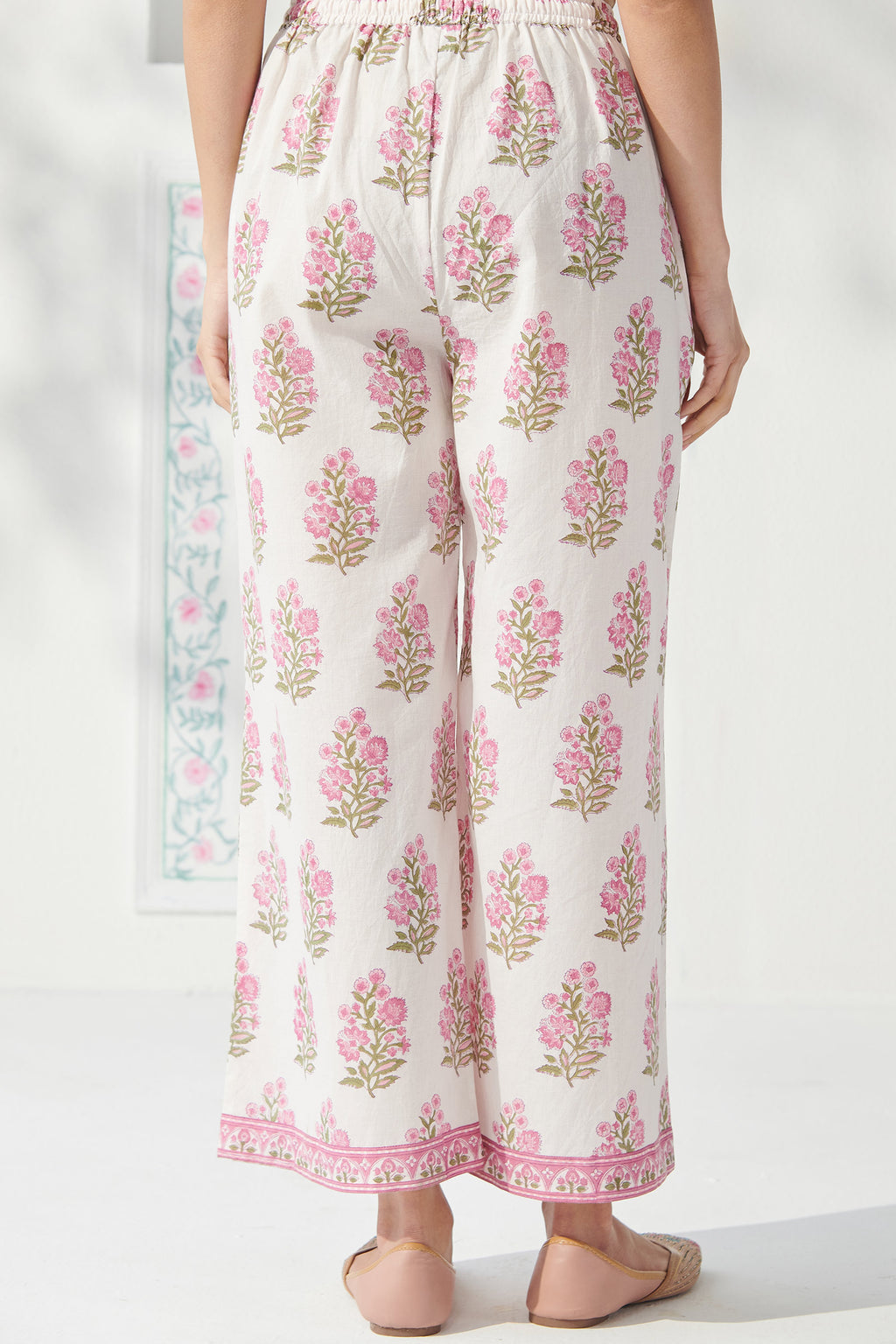 Gulbahar Zeina Sanganeri Farsi