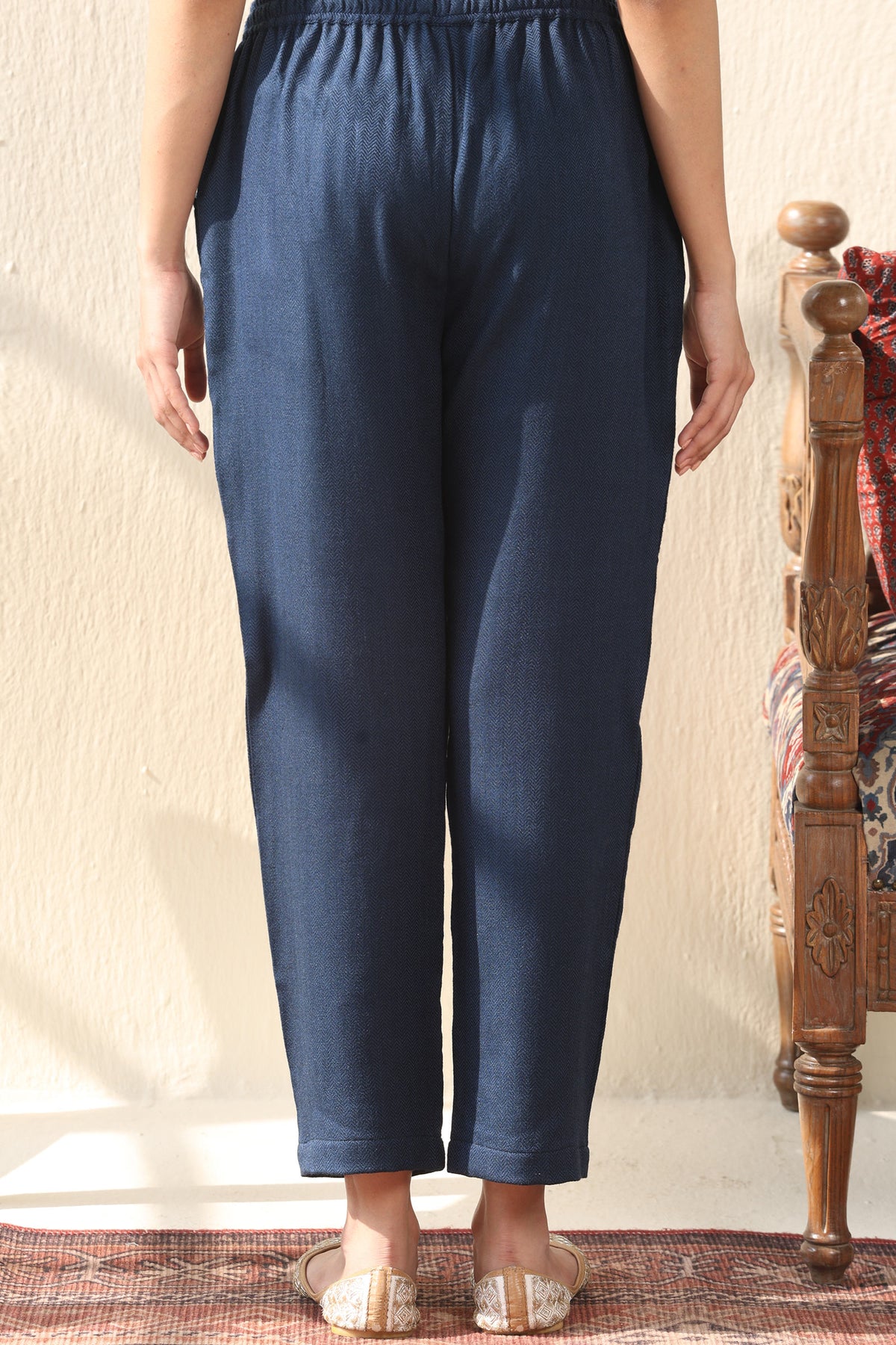 Naadirah Fida Faux Wool Narrow Pants