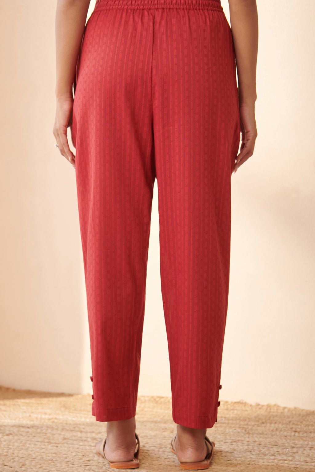 Roza Chaand Anar Red Pants