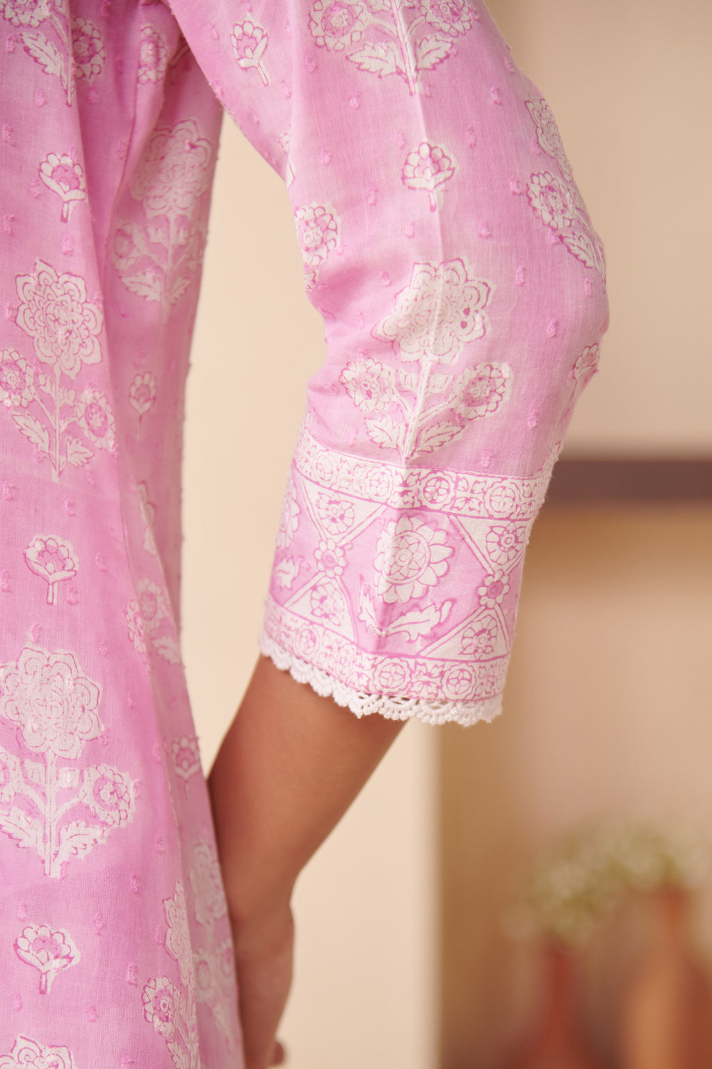 Nasrine Fazeen Sanganeri Kurta