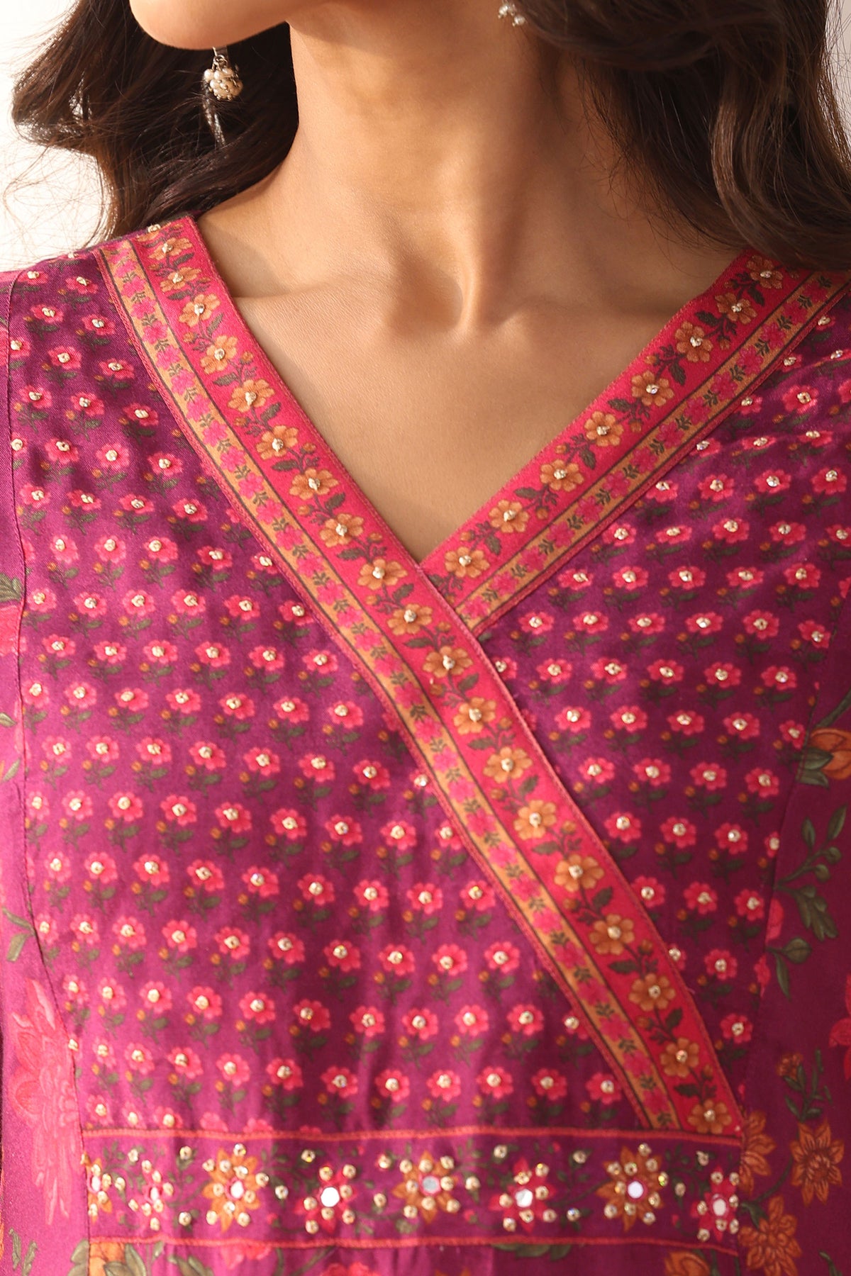 Mahnoor Kiara Kurta