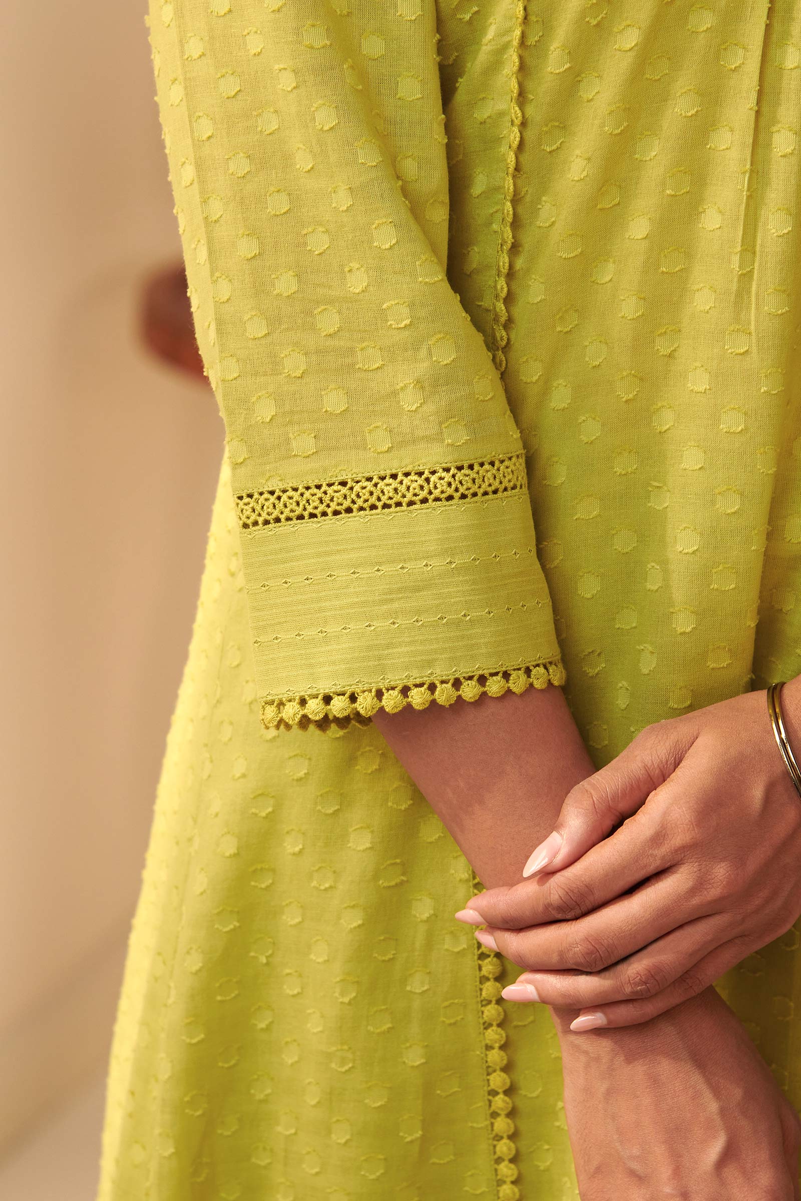 Surplus: Roza Darya Jacquard Kurta