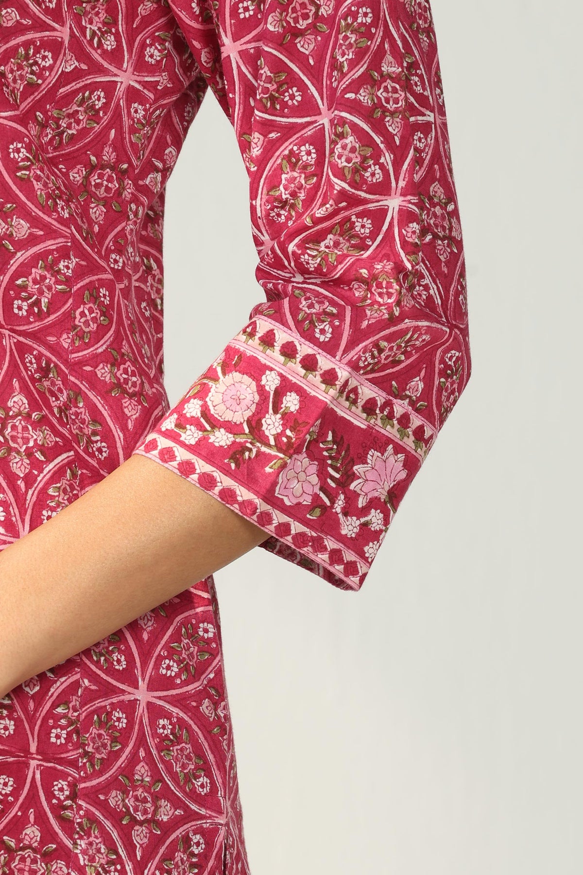 Roz Meher Shaima Sanganeri Kurta