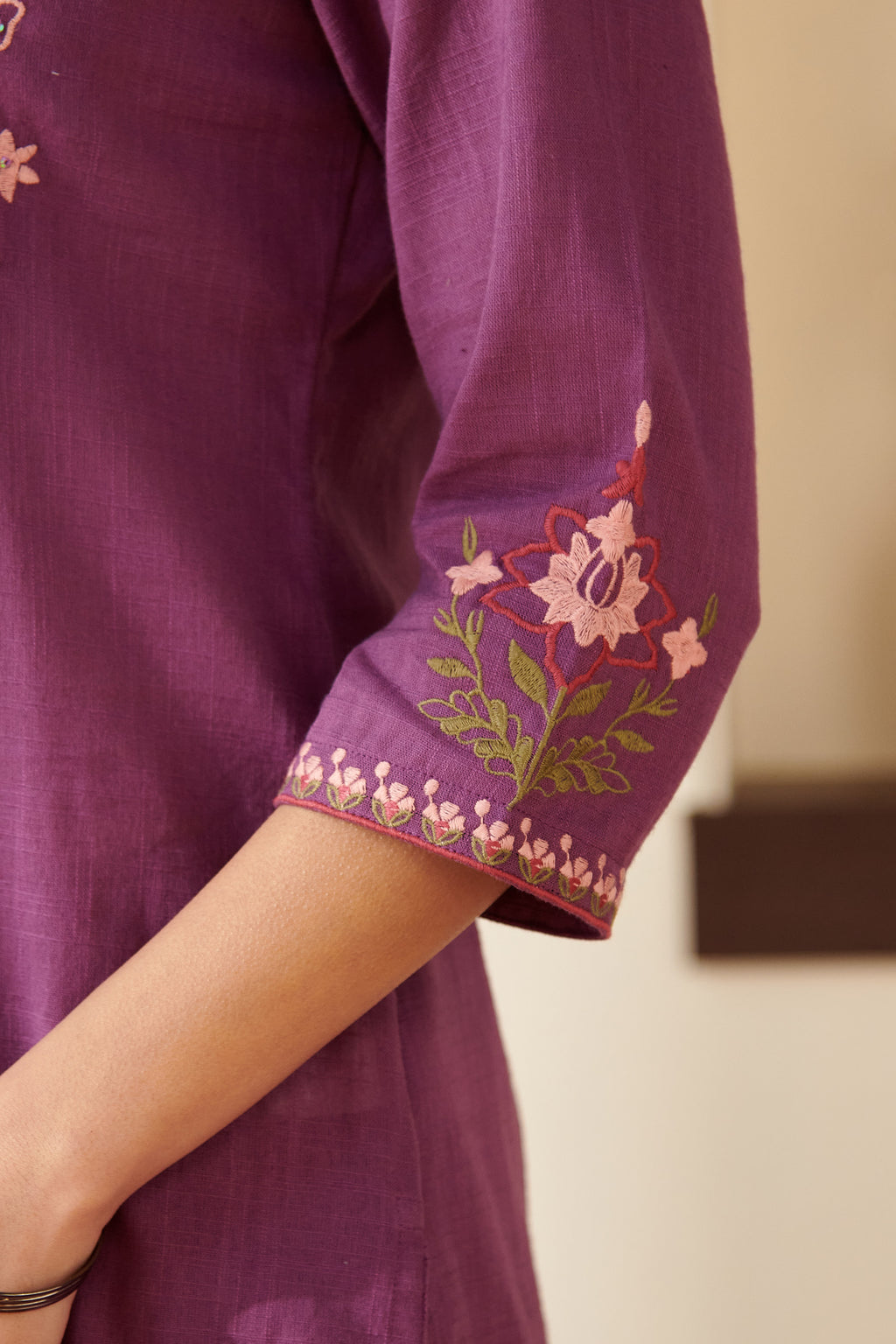 Surplus: Mehraab Aalia Purple Kurta