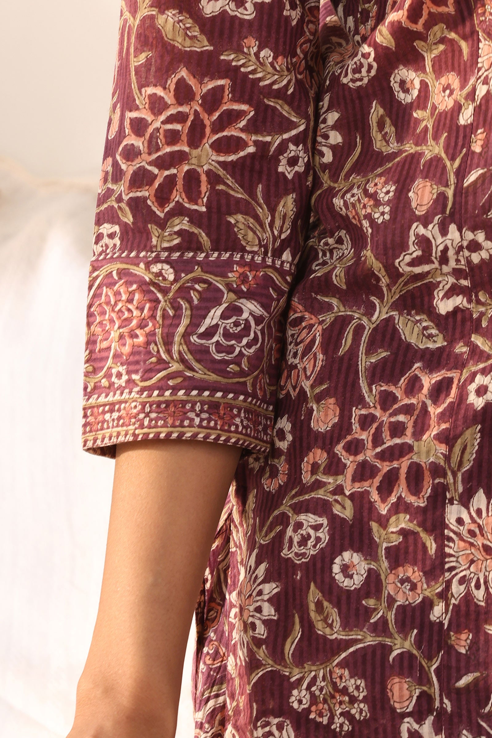 Gauhar Rabiah Sanganeri Kurta