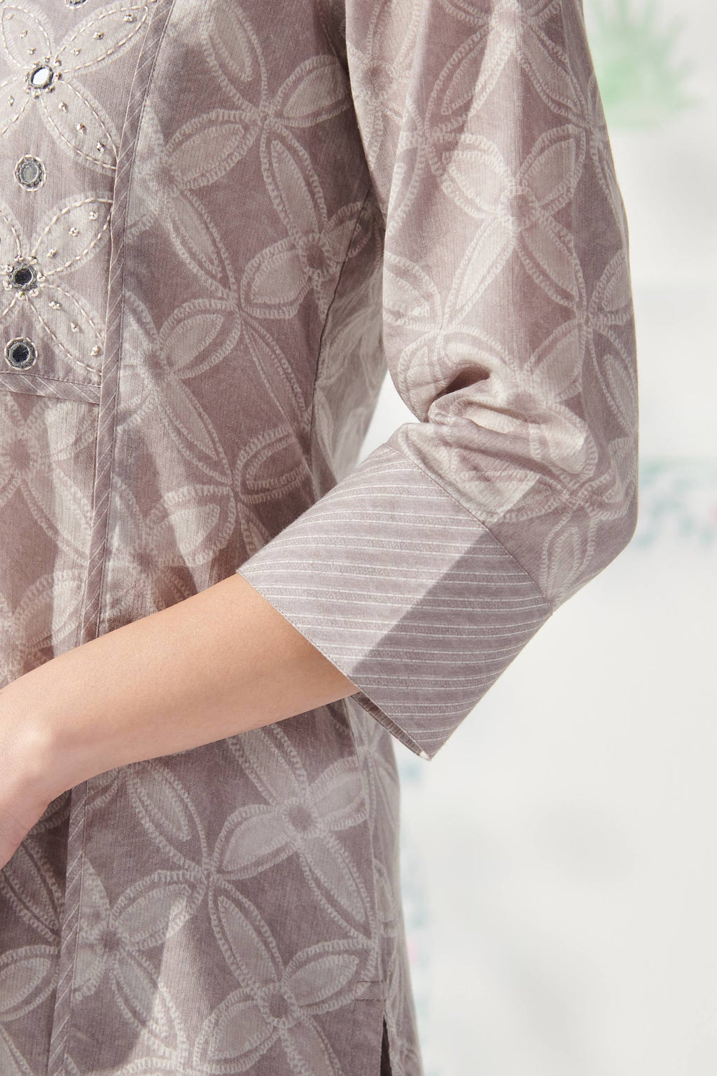 Surplus: Rangrez Rania Kurta