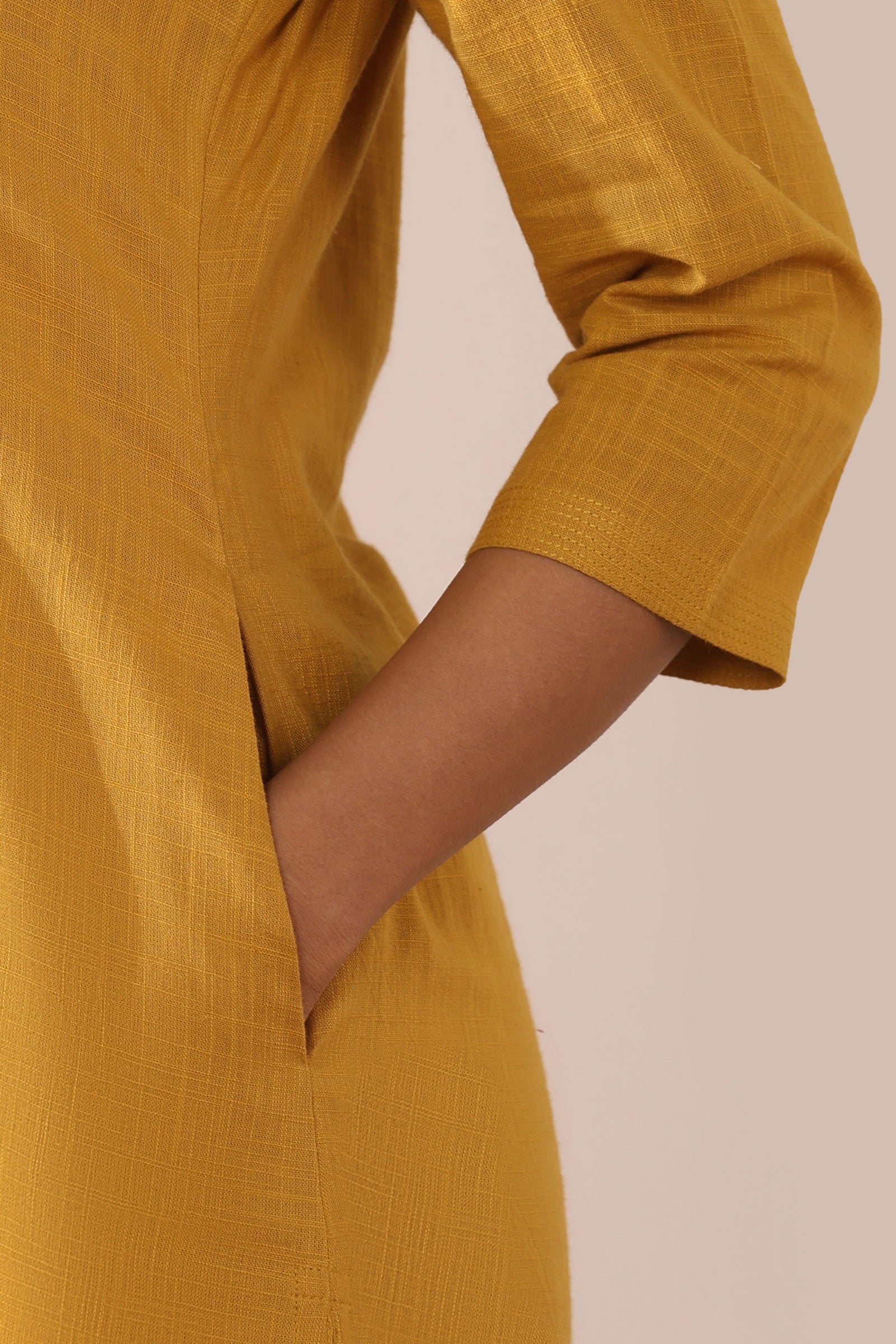 Surplus: Roza Zoya Mustard Kurta