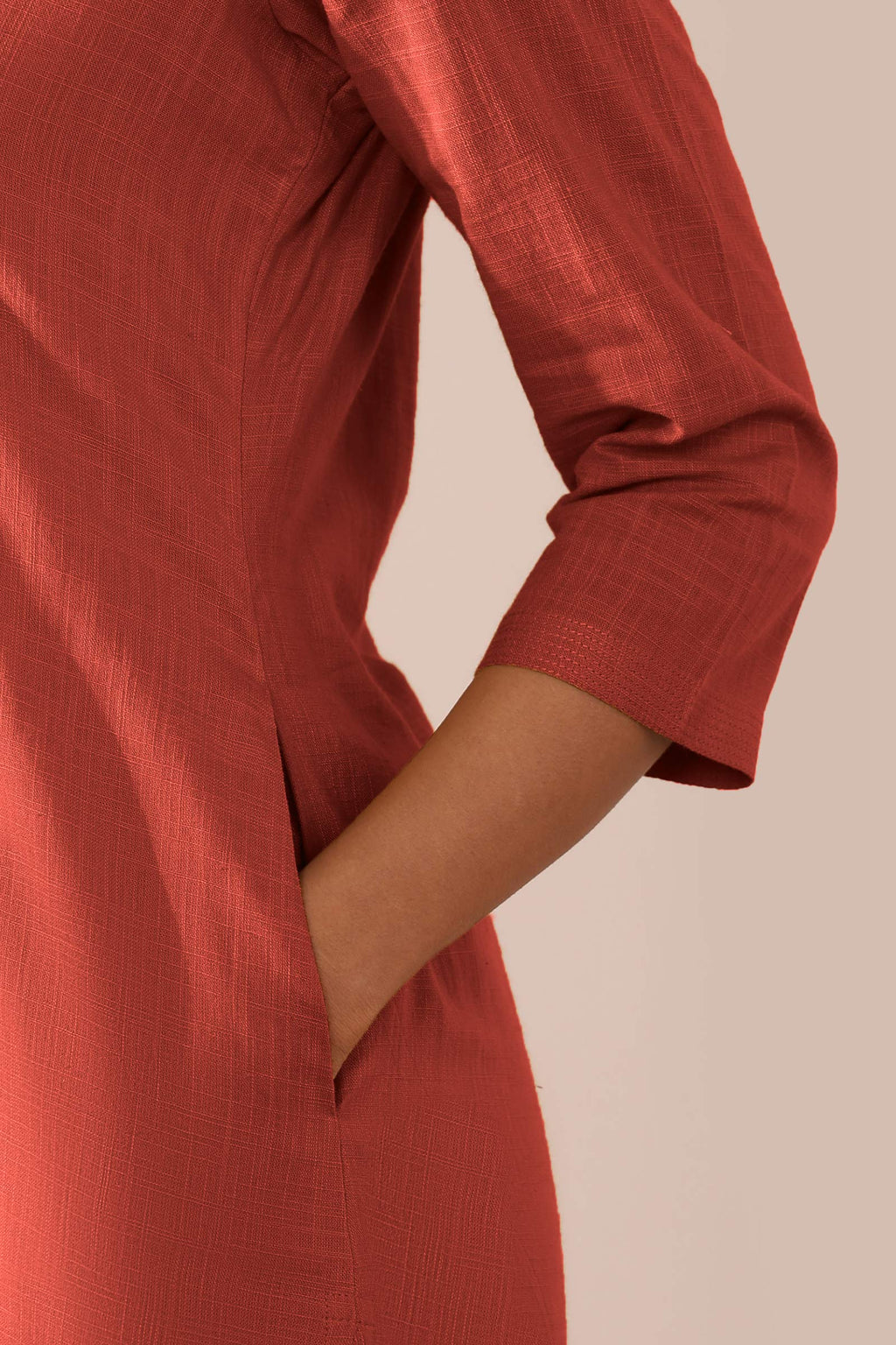 Surplus: Roza Naima Rust Kurta