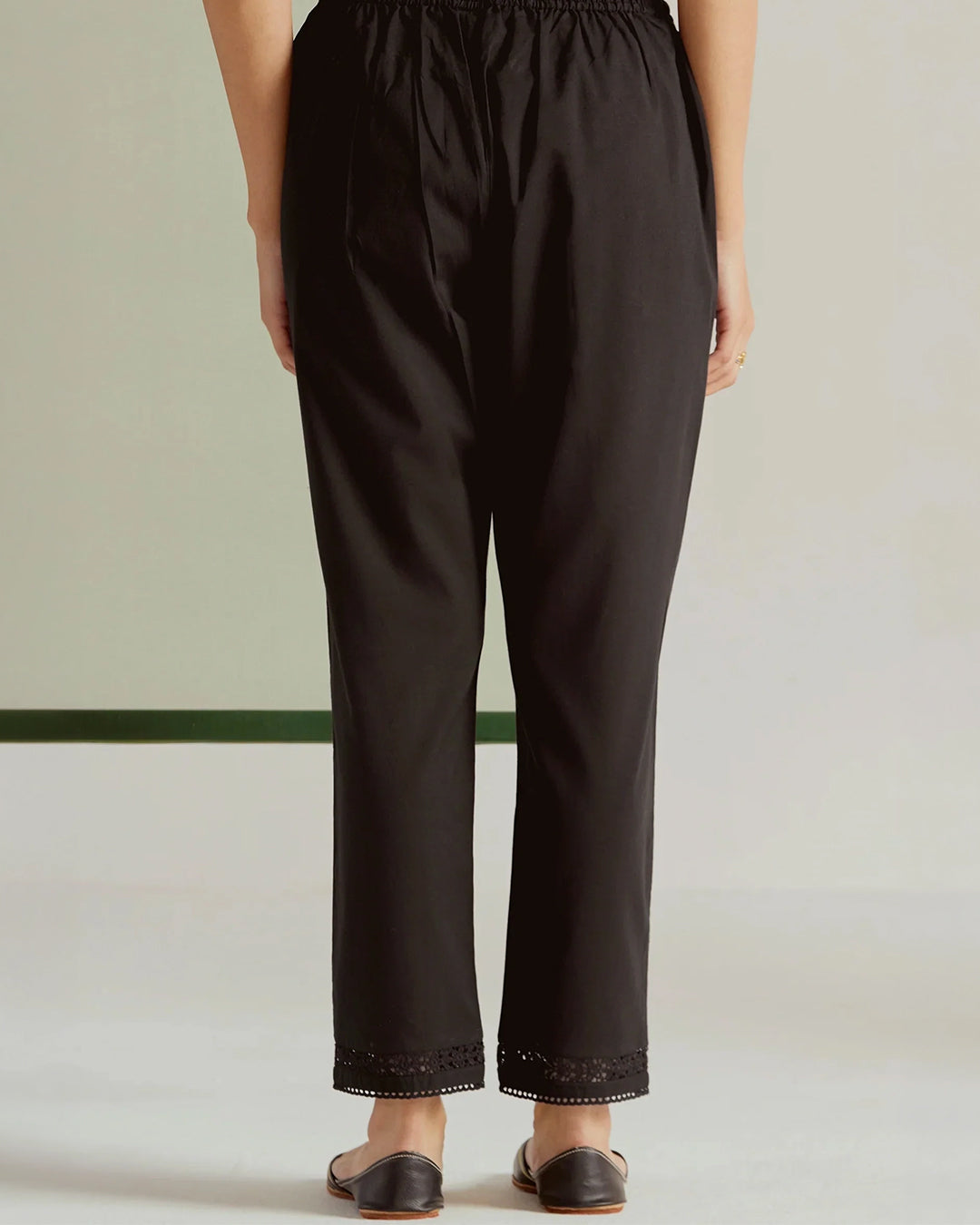 Roza Sehr Black Narrow Pants