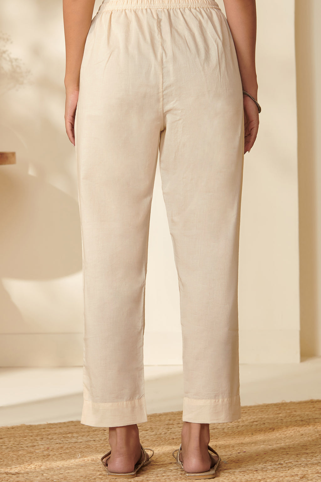 Surplus: Roza Faraz Off White Narrow Pants