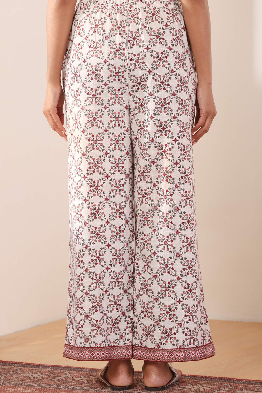 Surplus: Rosheen Nasira Sanganeri Farsi