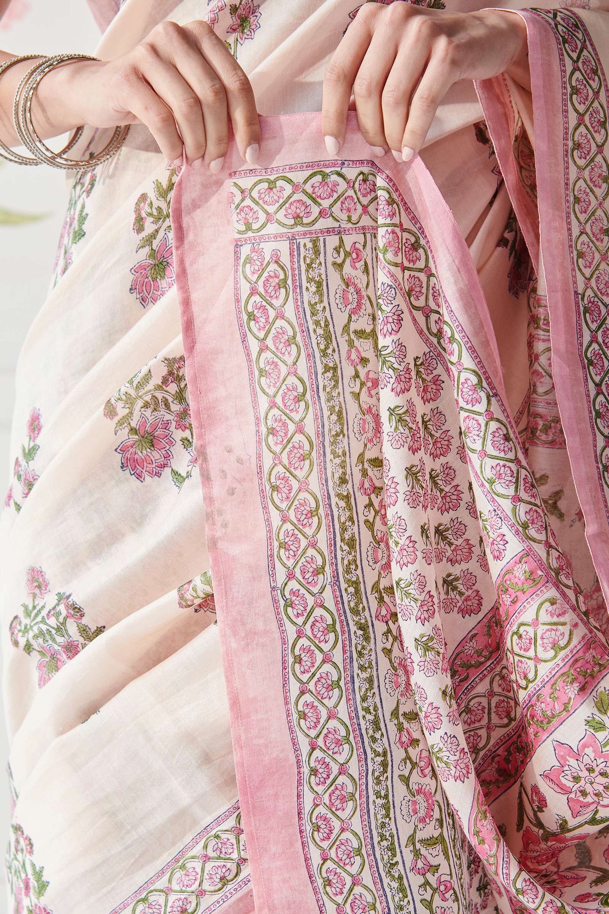Gulbahar Inara Sanganeri Saree
