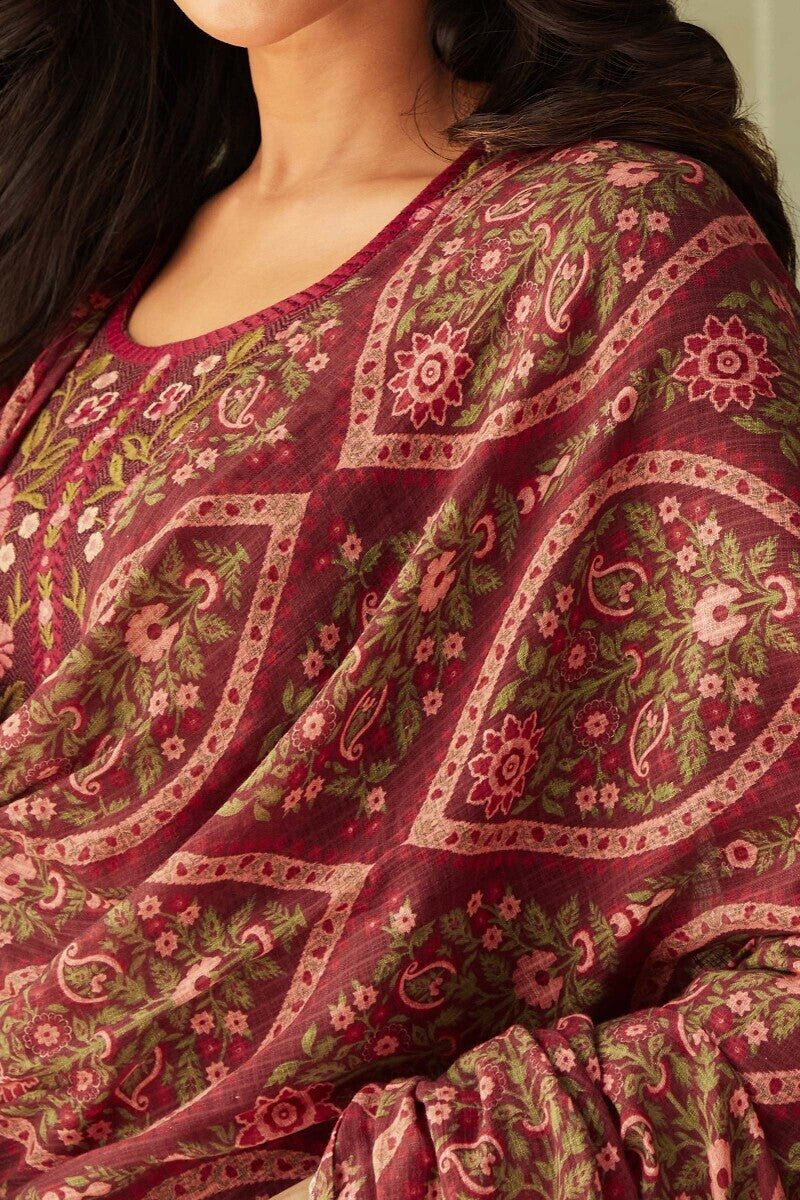 Naadirah Nafisa Dupatta