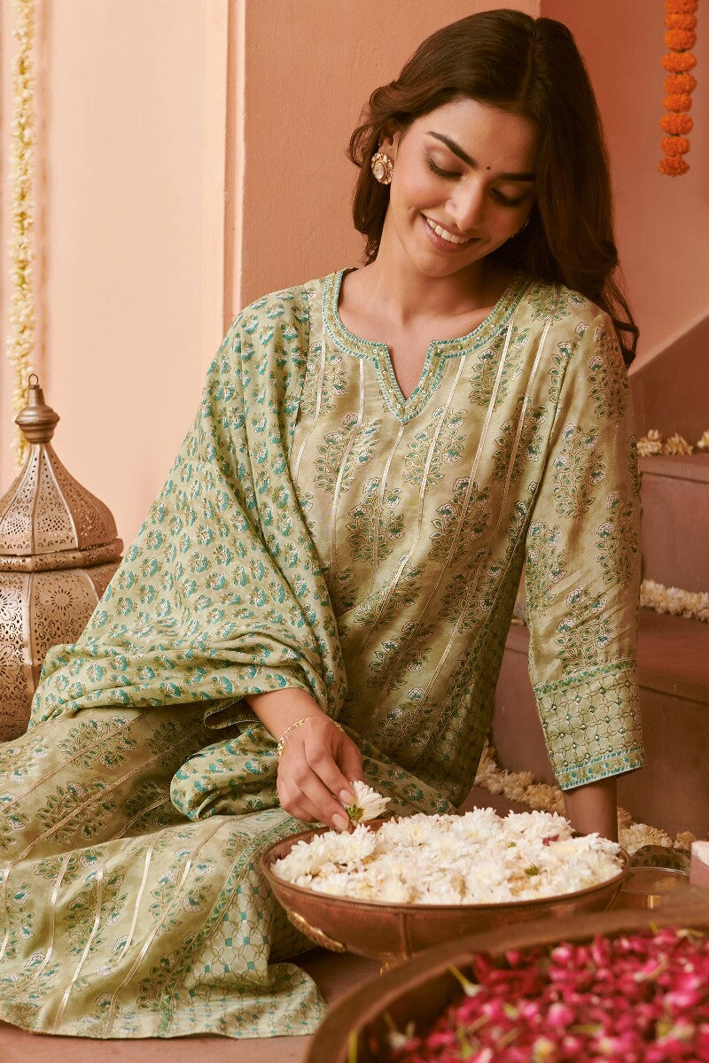 Mehrunissa Sehr Modal Kurta