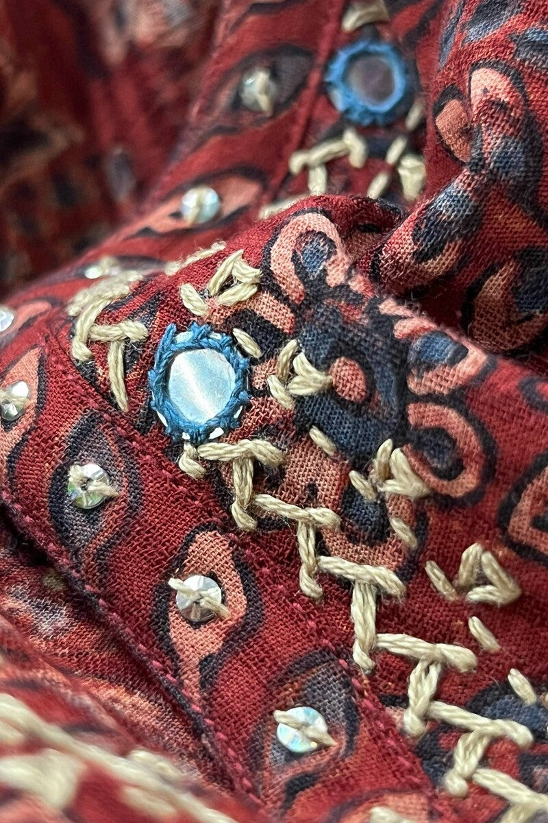 Sehra Aisha Ajrak Kurta