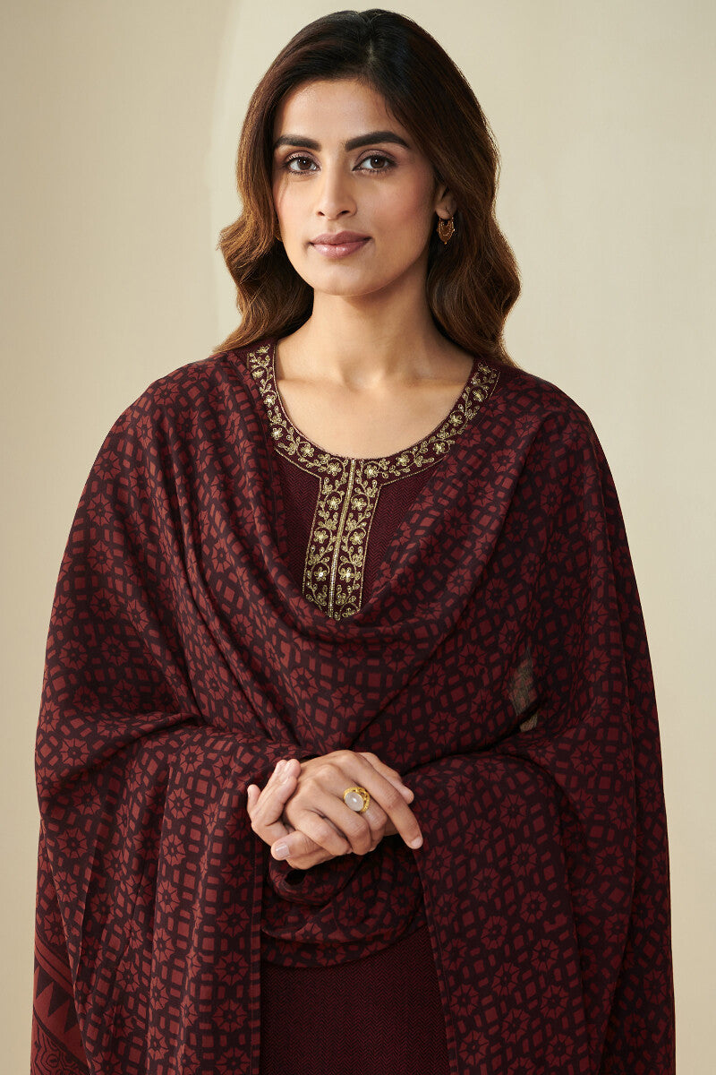 Naadirah Nahida Ajrak Modal Dupatta