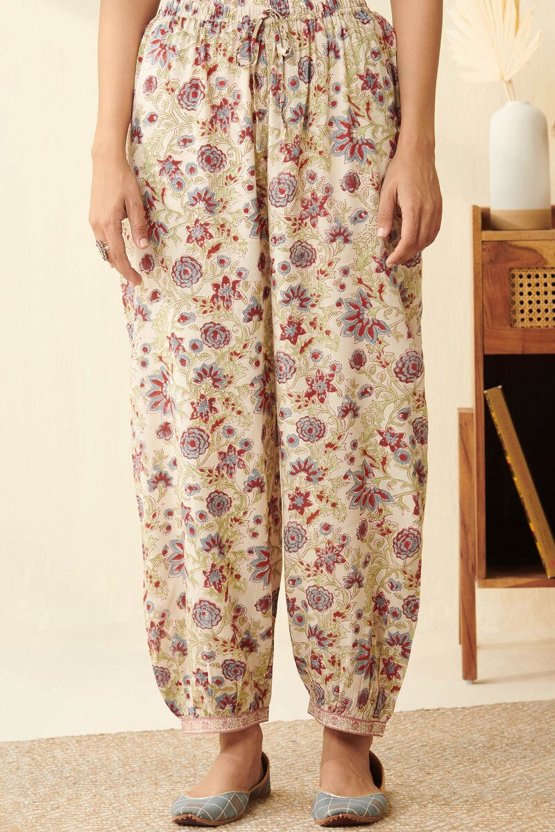 Nasrine Inaya Sanganeri Modal Izhaar Pants