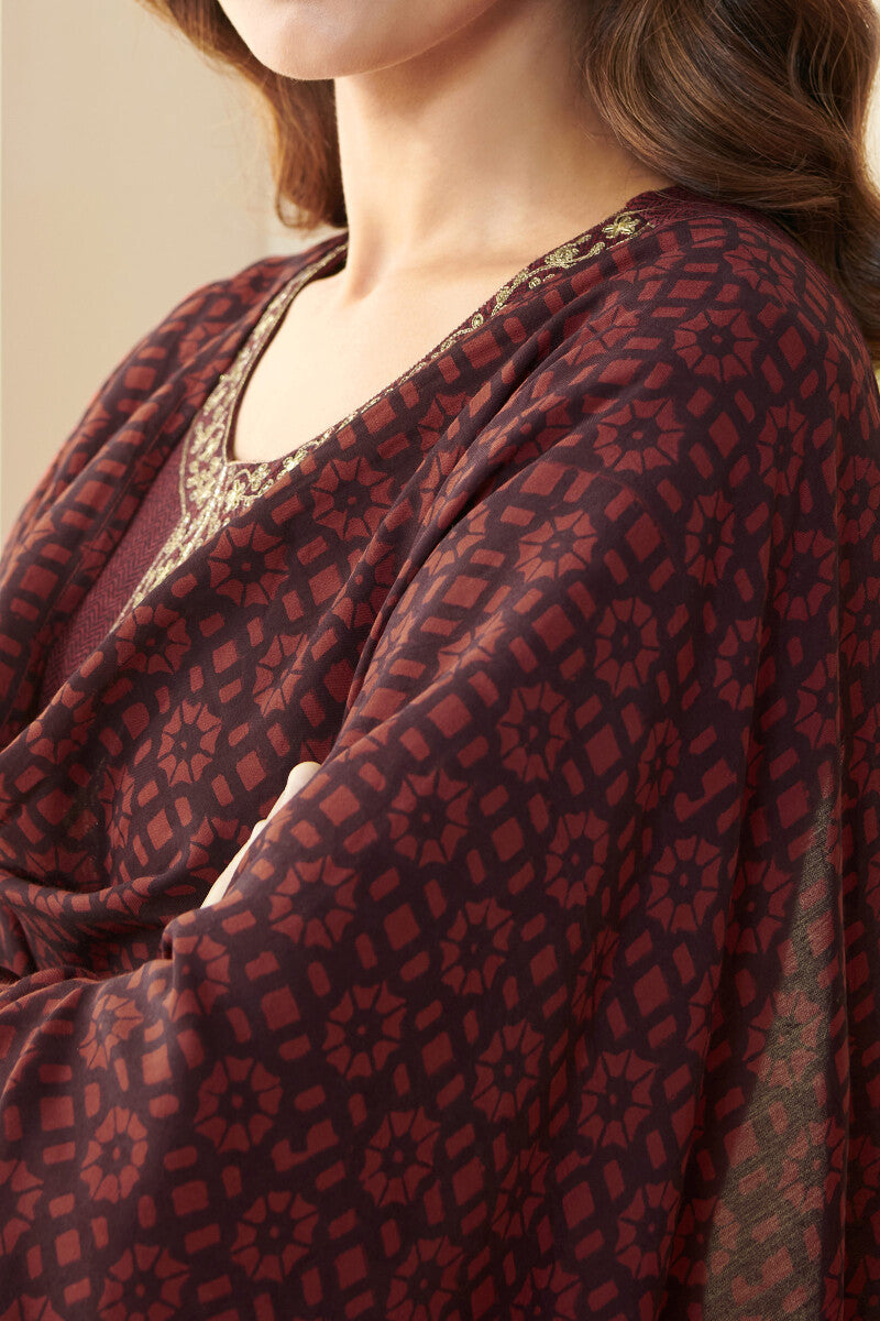 Naadirah Nahida Ajrak Modal Dupatta