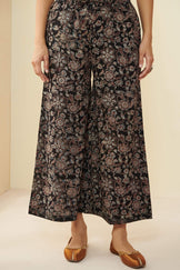 Sehra Feriha Ajrak Palazzo