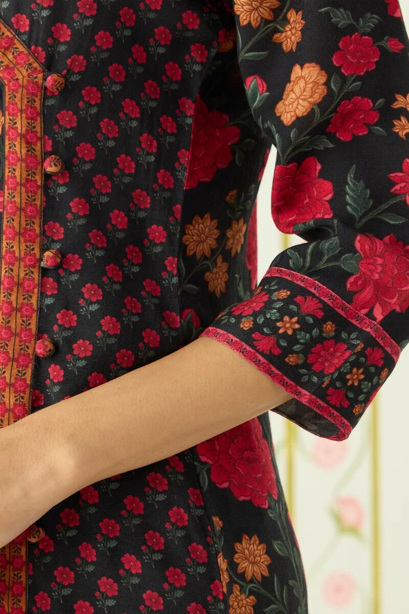 Surplus: Laylah Nafisa Kurta