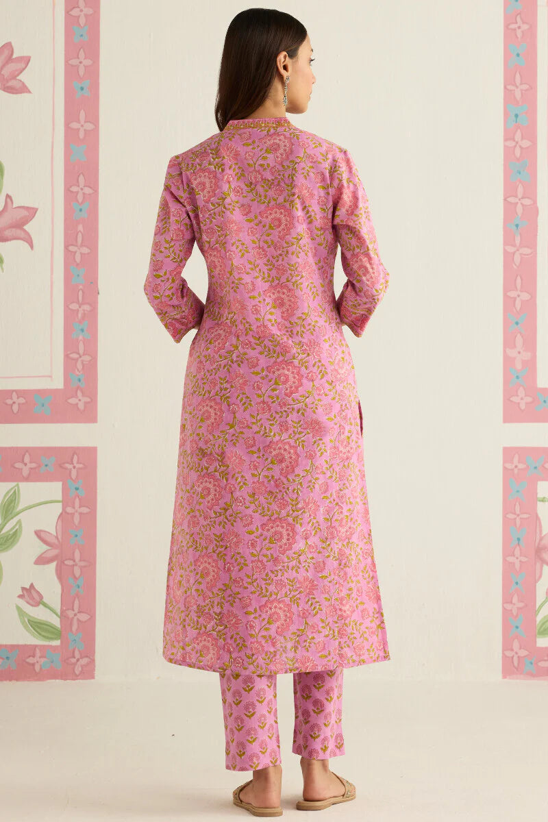 Surplus: Gulraiz Samaira Kurta