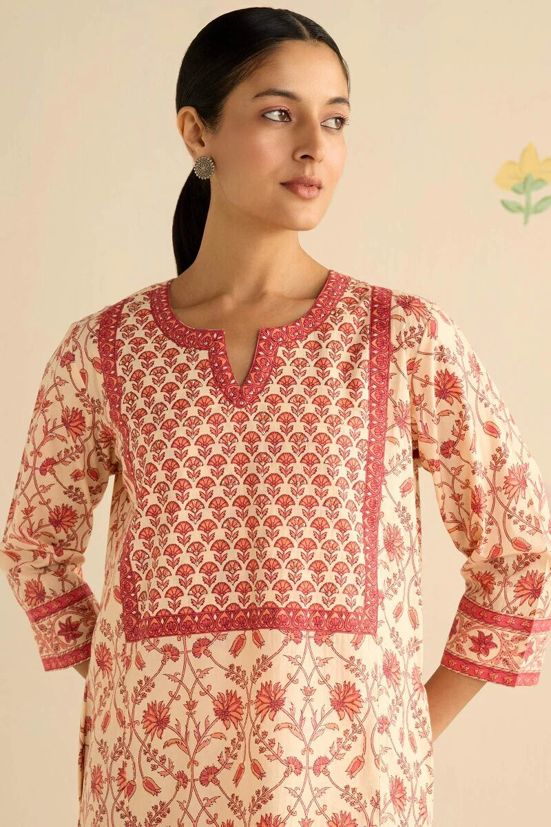 Surplus: Gulraiz Mahi Kaftan