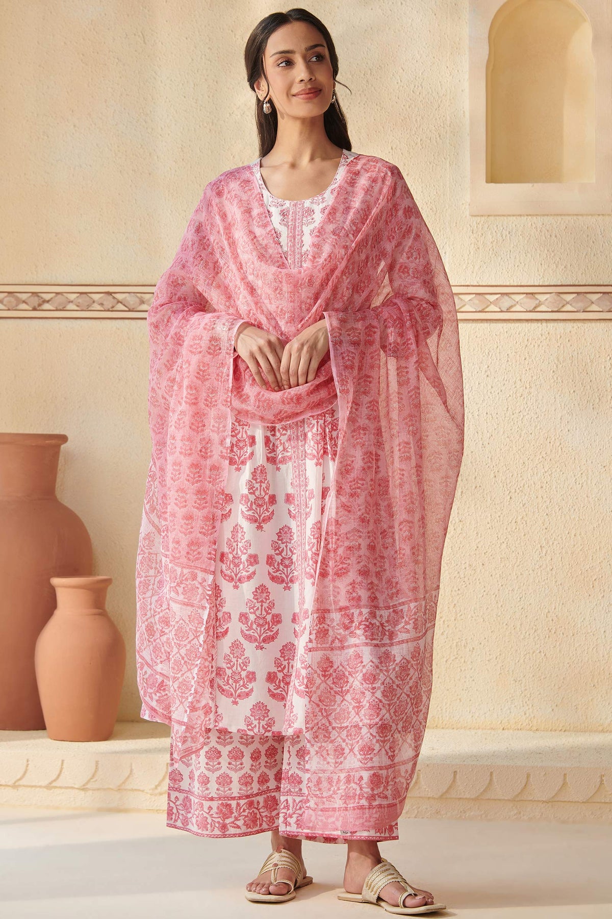 Gulbarg Jahanzeb Sanganeri Kurta